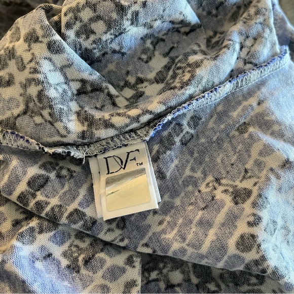 Authentic Diane Von Furstenberg Animal Print Wrap Dress - Picture 15 of 15